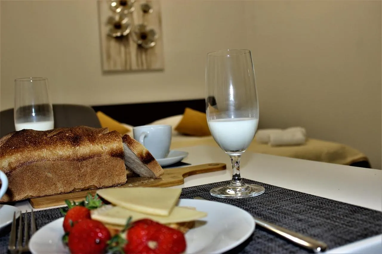 Marine Lux Apartments Póla Horvátország