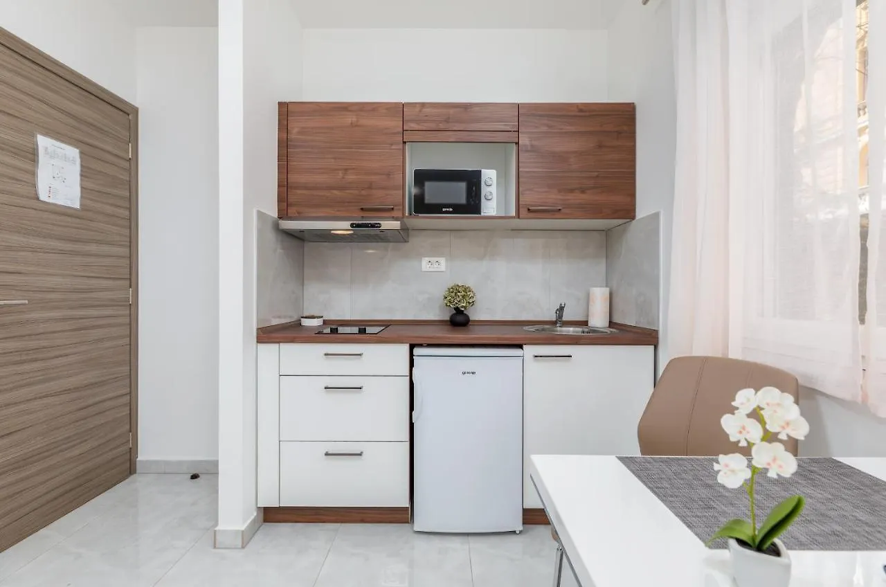 Marine Lux Apartments Póla