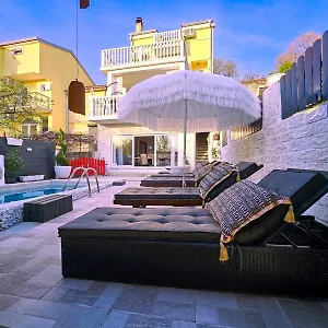 villa-esperanza-with-pool-crikvenica.primorje-gorskikotar.com/