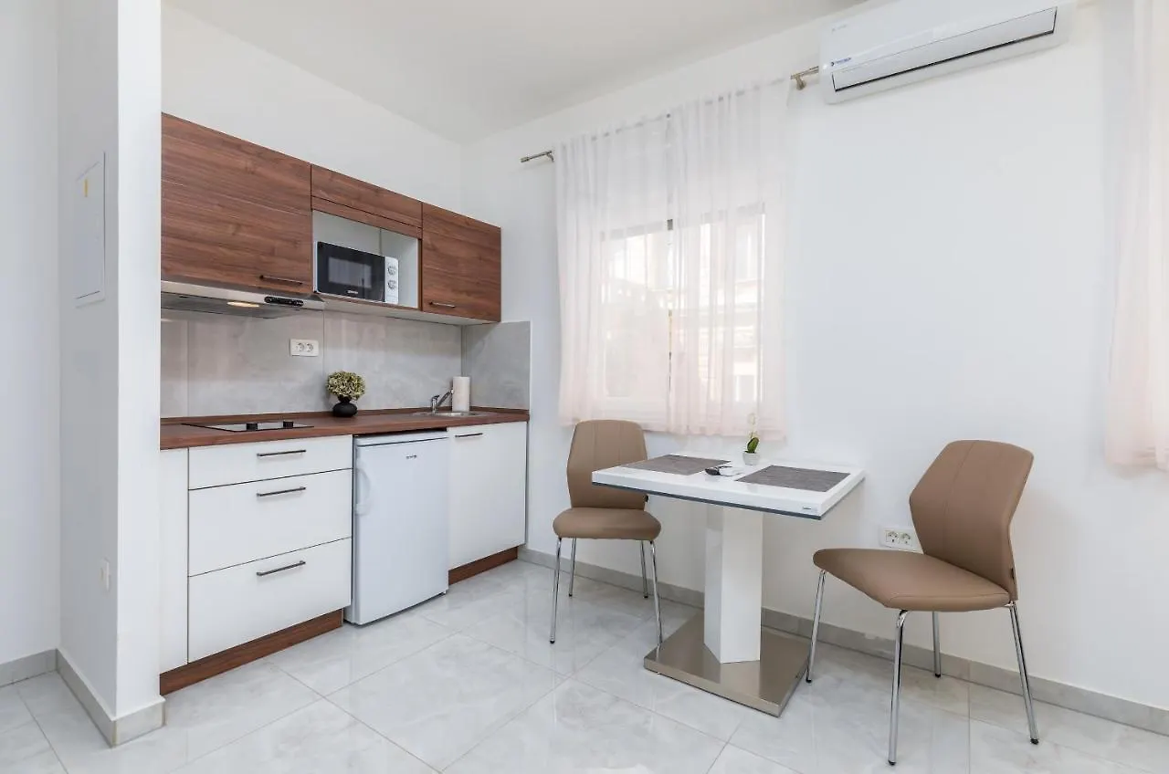 Marine Lux Apartments Pula